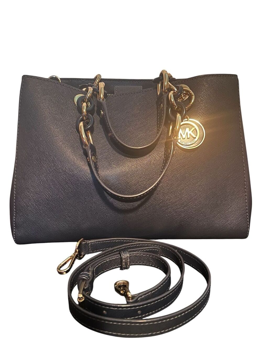 MK95. Michael Kors Cynthia Saffiano Medium Leather Satchel